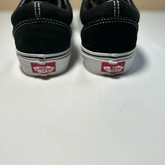 NWOT Vans Old Skool Black and White Classic Shoes Unisex Women’s 8.5 Men’s 7 - Picture 5 of 11